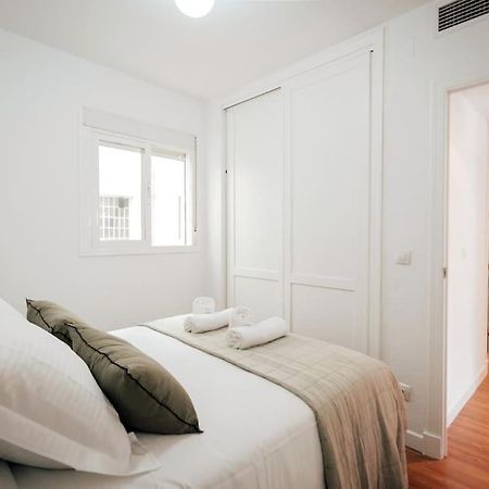 O&L Murillo Bright Apartment - Terrace & Parking Sevilla Buitenkant foto